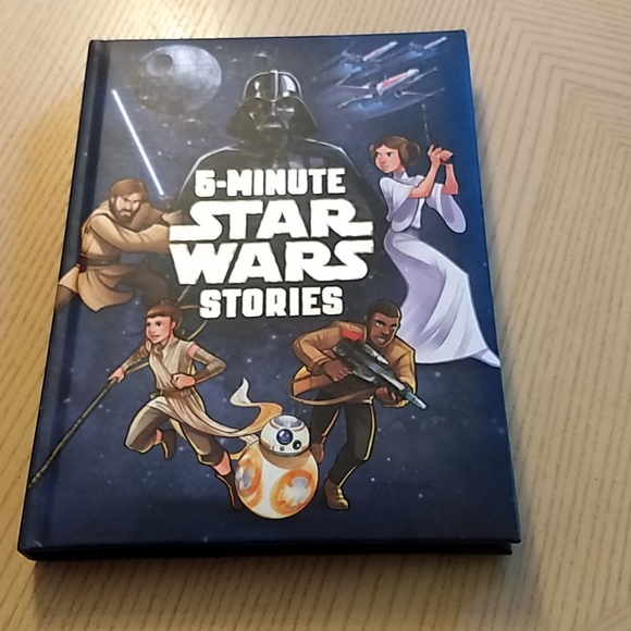 BOOK 5 minute Star Wars stories. Like new